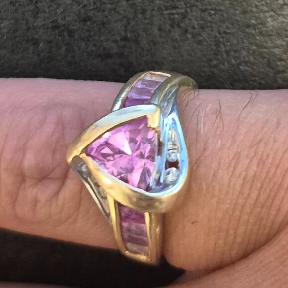 Vintage 10k Gold Ring With Diamonds and Pink Sapphires SIZE 7 - Picture 2 of 6